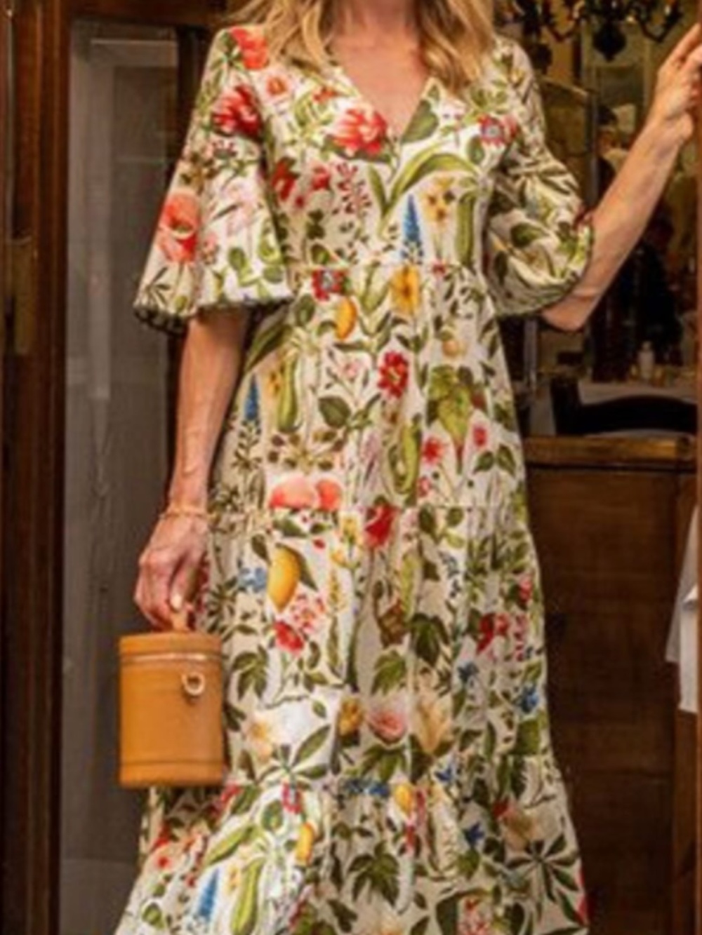 Tuckernuck Blooming Botanical Dress NWT Size M - Picture 6 of 6